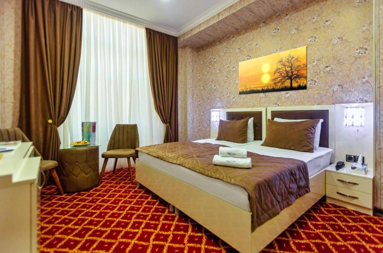 Center Hotel Баку Экстерьер фото
